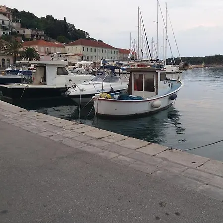 Gamulin * Jelsa (Hvar)